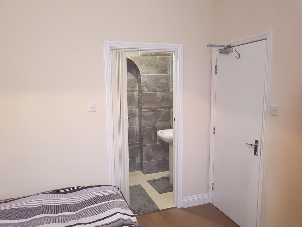 En Suite Bedrooms, Heaton, Newcastle Εξωτερικό φωτογραφία